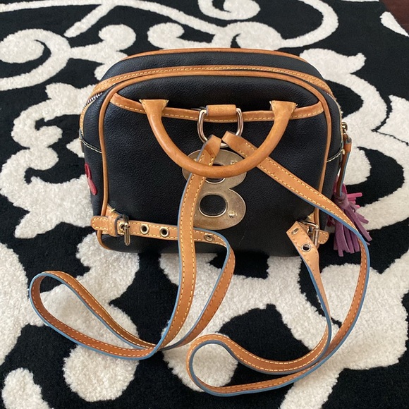 Dooney & Bourke Y2K Limited Edition Lindsay Lohan Black Bowler Bag Backpack - Picture 3 of 14